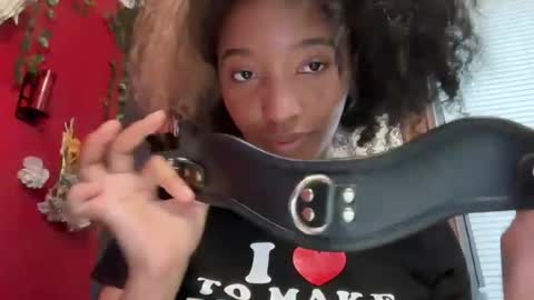Alyx  online show from July 18, 11:39 pm