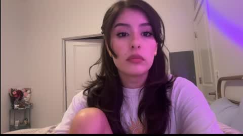 empressmonaa online show from July 29, 3:24 am