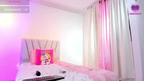 Emily  online show from July 17, 4:45 am