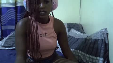Vee online show from July 23, 10:01 pm