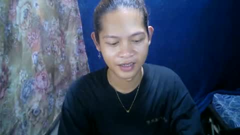 I am MITCH online show from August 11, 4:25 am