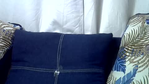 enkarxx online show from August 7, 8:14 am