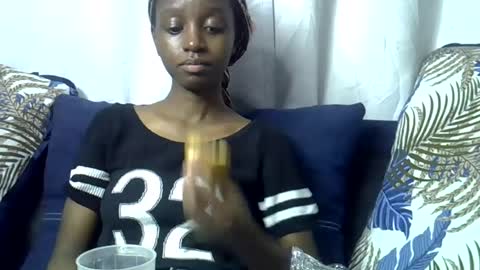 enkarxx online show from August 7, 9:31 am