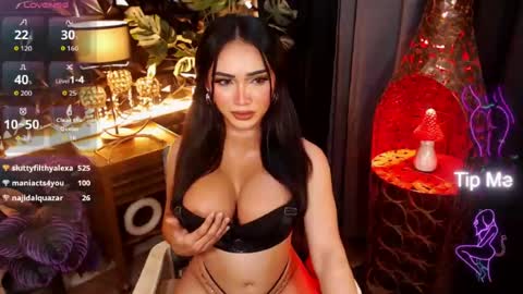enticingkendra online show from August 9, 3:24 pm