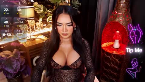 enticingkendra online show from August 11, 10:28 am