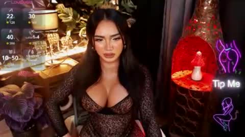 enticingkendra online show from August 11, 12:51 pm