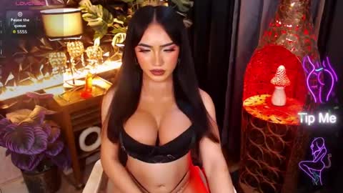 enticingkendra online show from August 13, 2:42 pm