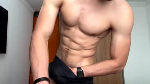enzo_savage online show from July 27, 12:43 pm