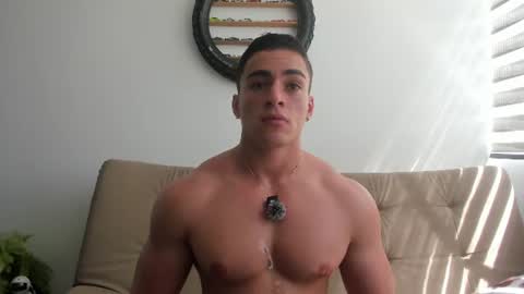 Enzo Vega online show from August 14, 2:53 pm