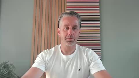 Enzos Massive Cock online show from May 27, 7:54 am