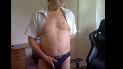 erasmus_d online show from July 7, 3:38 pm