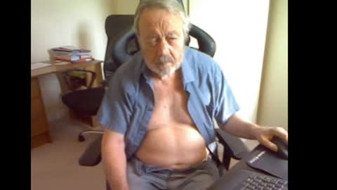 erasmus_d online show from July 22, 5:48 pm
