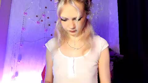 Lina online show from August 2, 9:22 pm
