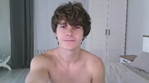 Eric Crush online show from July 27, 3:56 am
