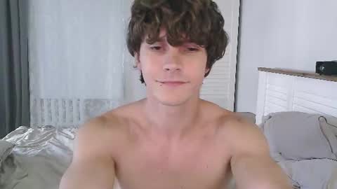 Eric Crush online show from July 27, 6:08 am