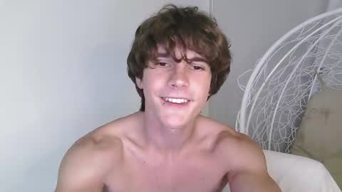 Eric Crush online show from August 17, 5:34 am
