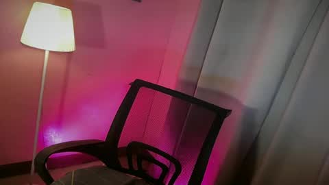 erica_walker online show from August 6, 7:57 pm