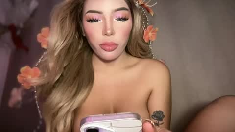 erica_walker online show from August 14, 5:05 pm