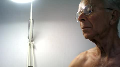 erick280187 online show from August 11, 6:37 am