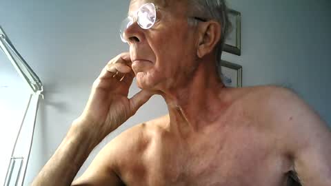 erick280187 online show from August 16, 6:50 am
