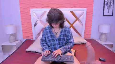 erick_ferrer online show from June 12, 1:23 am