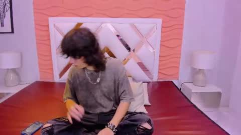 erick_ferrer online show from June 19, 11:59 pm