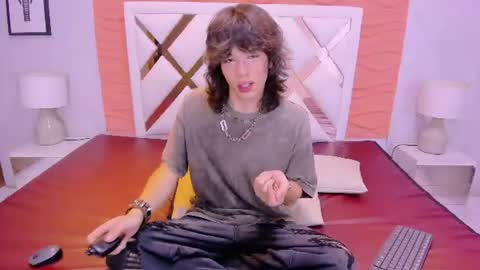 erick_ferrer online show from June 20, 1:05 am