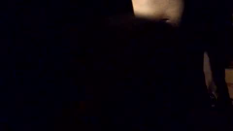 EricSwainn online show from May 4, 4:18 am