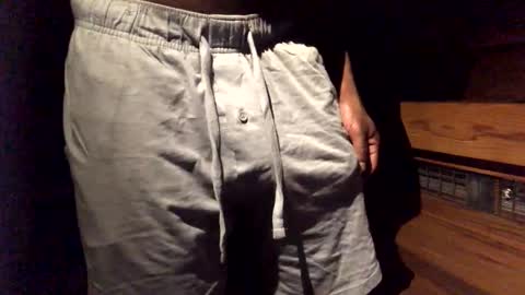 EricSwainn online show from May 4, 5:24 am