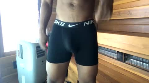 EricSwainn online show from May 29, 7:38 pm