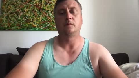 erik_69_69 online show from May 24, 10:40 am
