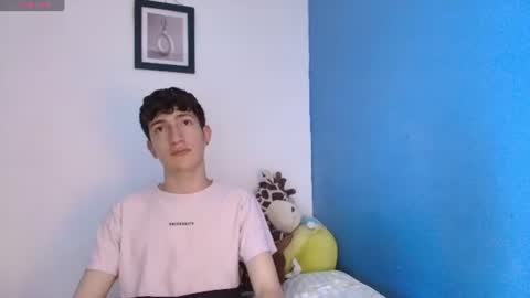 I am Erik online show from August 10, 9:38 pm