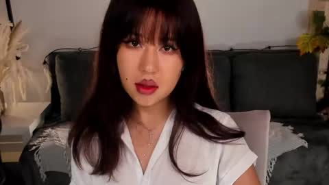 erika_kim online show from August 16, 6:39 am
