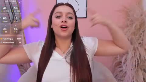 Erika Mendez online show from July 15, 8:54 pm