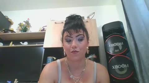 erikaguapa1989 online show from July 29, 3:35 am