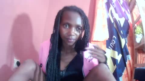 erinah05 online show from August 12, 9:33 am