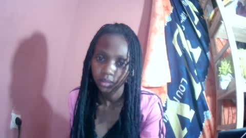 erinah05 online show from August 12, 4:09 pm
