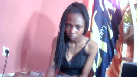 erinah05 online show from August 15, 7:56 am