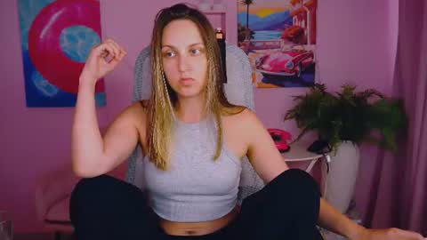 erinwise online show from July 31, 1:06 pm