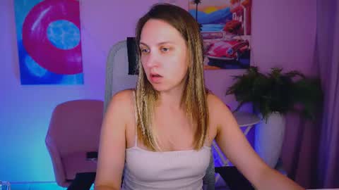 erinwise online show from July 31, 3:18 pm