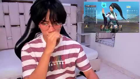 eriol__ online show from August 18, 3:34 am