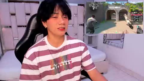 eriol__ online show from August 18, 4:40 am