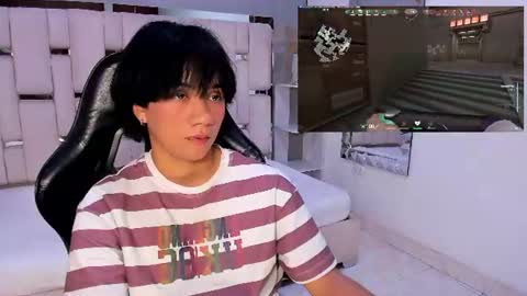 eriol__ online show from August 18, 10:10 am