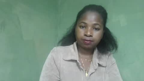 Erisca19 online show from July 5, 9:07 pm