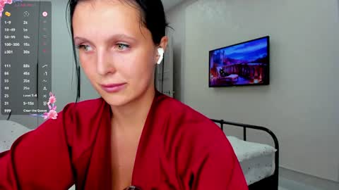 Erline and Monica online show from September 5, 9:42 pm