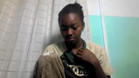 ernestine378626 online show from August 11, 3:08 am