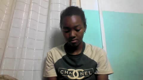 ernestine378626 online show from August 11, 5:20 am