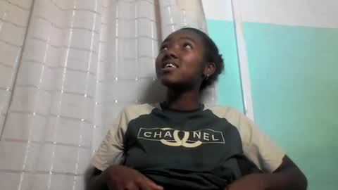 ernestine378626 online show from August 11, 9:44 am