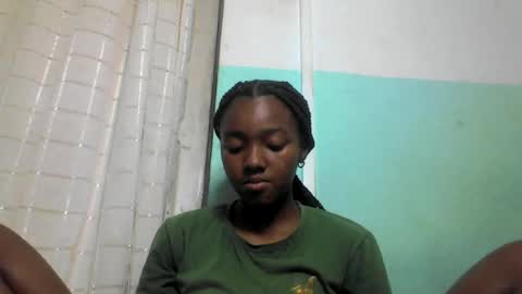 ernestine378626 online show from August 12, 6:54 pm