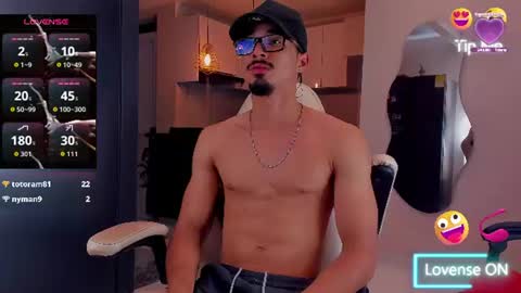 eros_becker_ online show from August 9, 5:41 am